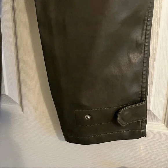 Size 00 Aritzia Wilfred Faux Leather Modern Cargo Pockets Ankle Grey Pan… - Picture 8 of 11